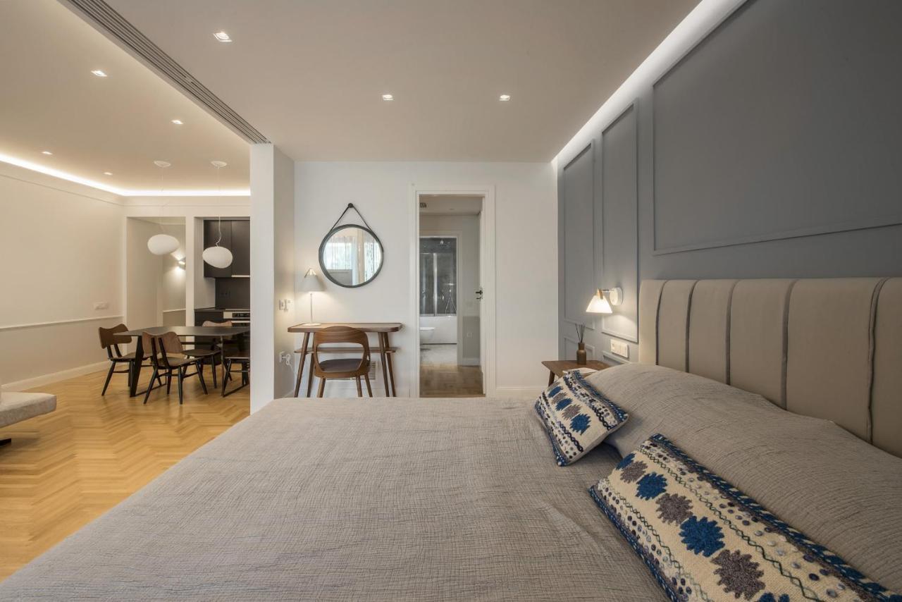 Chic At Mavilli Sq. Apartment Athen