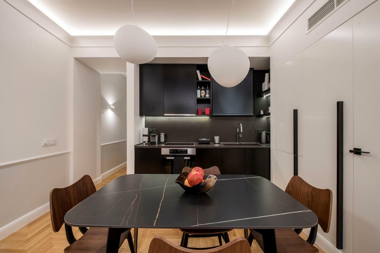 Apartment Chic At Mavilli Sq. Athen